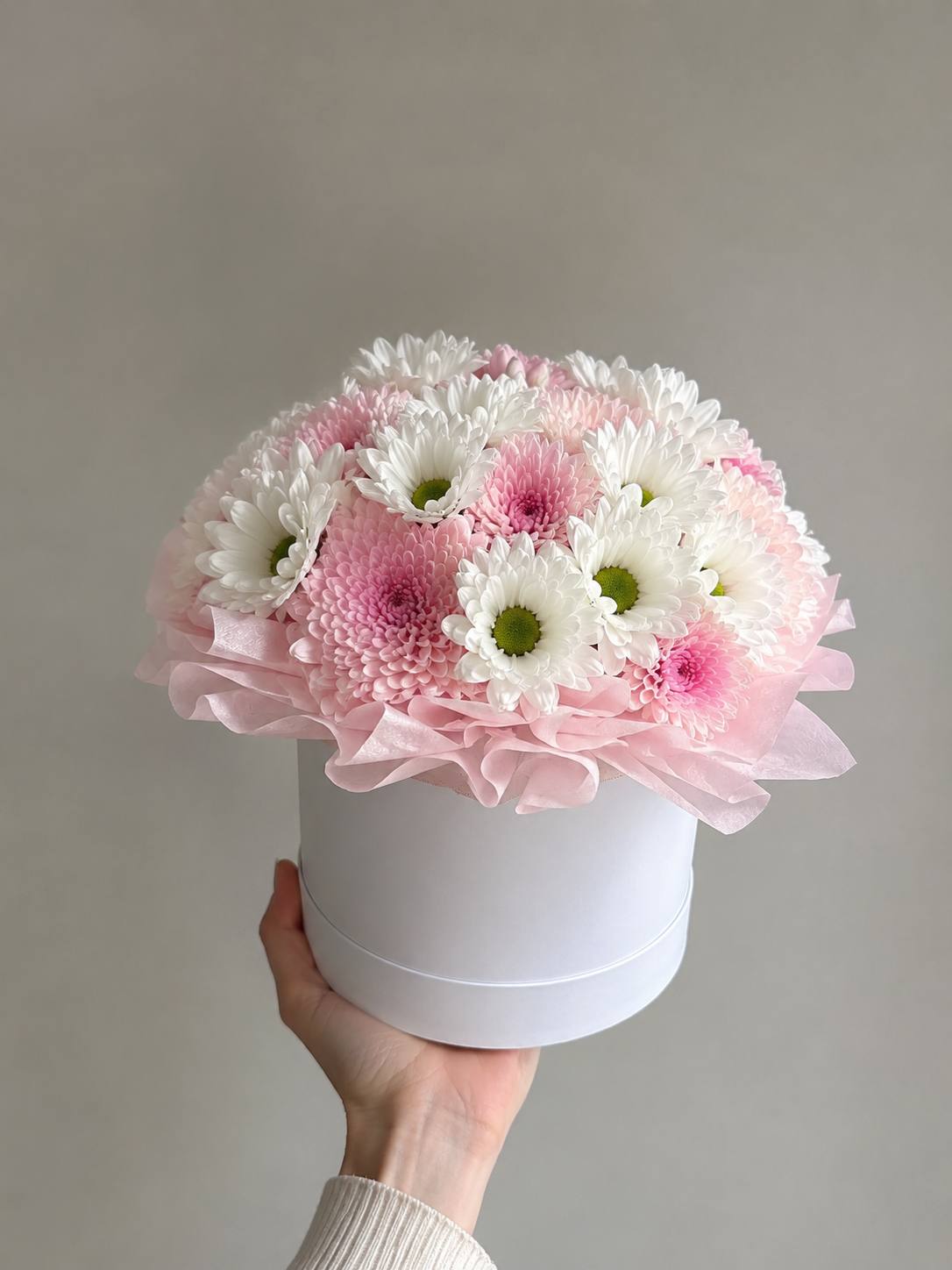 Pink & White Chrysanthemum Box