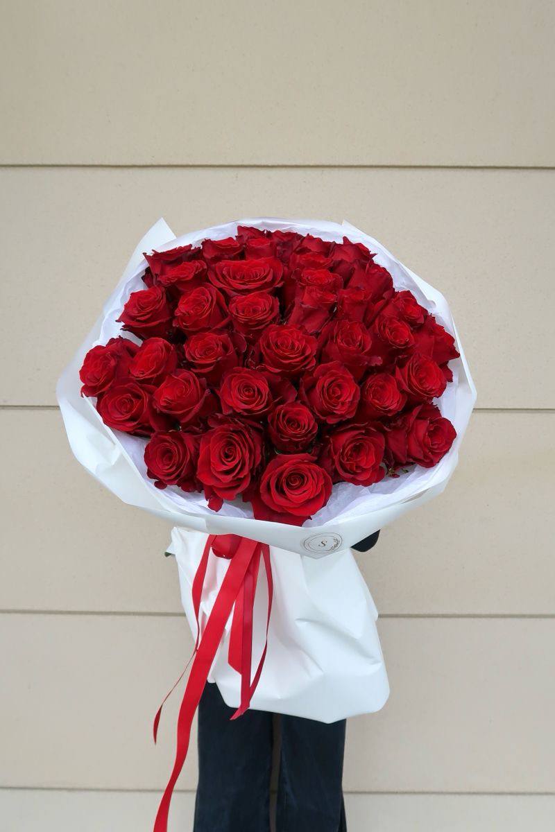 Red roses